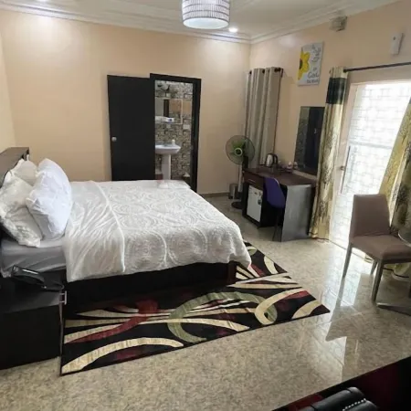 Prodis Hotel and Suites