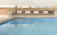Hotel Petrus - piscina