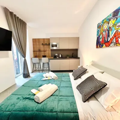 Pretoria Suites Luxury Hotels near Palermo Centrale Railway Station