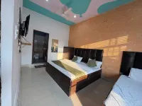 The Grand Plaza Agra Hotels in Lakavali