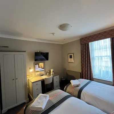 The Globe Inn Отели рядом с достопримечательностью «Старое здание ратуши»