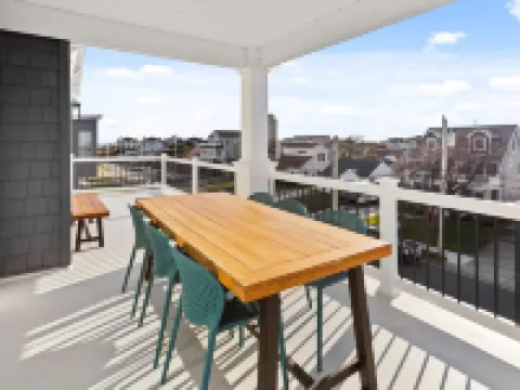 6Br Heated Pool Hot Tub Game Room Elevator Hotels in Brigantine