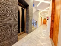 Hotel Grand Sharon