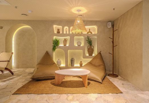 메종 드 온유 호텔