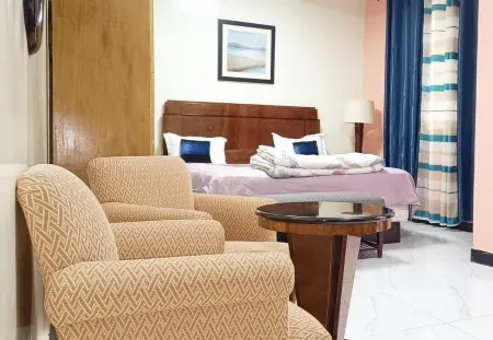 Amsyhotel Отели в г. Дакар