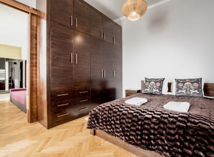 Platinum Suites