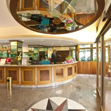 Hotel Excelsior Отели рядом с достопримечательностью «Duino Castle»