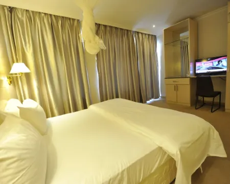 グロリア ホテル キガリのホテル