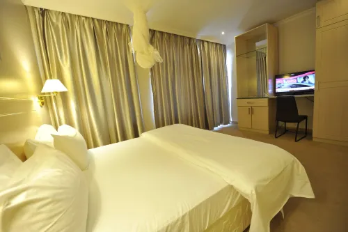 Gloria Hotel