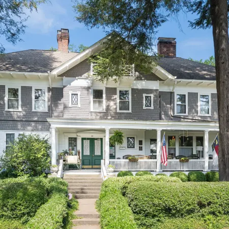 Abbington Green Bed & Breakfast Inn