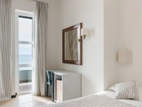 Hotel Riviera Hotels in Anzio