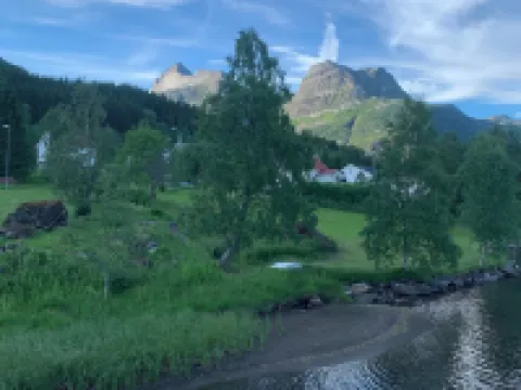 House on the Lake Hotels in Evenes
