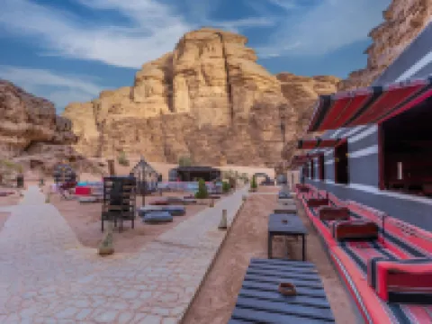 Aladdin Camp Hotels in Quairah District