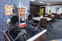 Hotel J Green Bay - breakfast