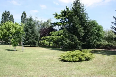 Hôtel Bomotel Отели в г. Вильбре