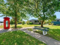 Traralgon Holiday Village Hotels in Traralgon