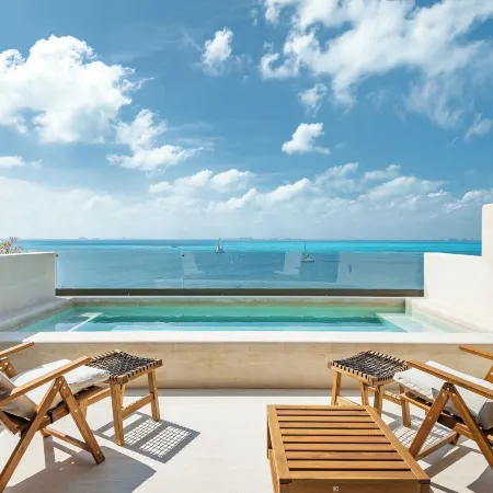 Artila Beach Condos, Isla Mujeres