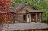 Mountain Retreat - Deck, Fire Pit, Grill, WiFi Hotels in Berkeley County