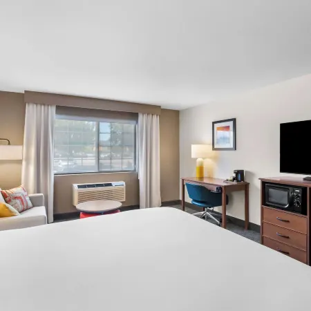 Comfort Inn & Suites