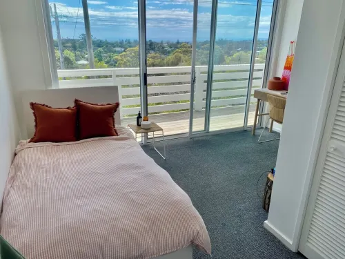 On Top of the World - Incredible Bay views with massive outdoor undercover deck
