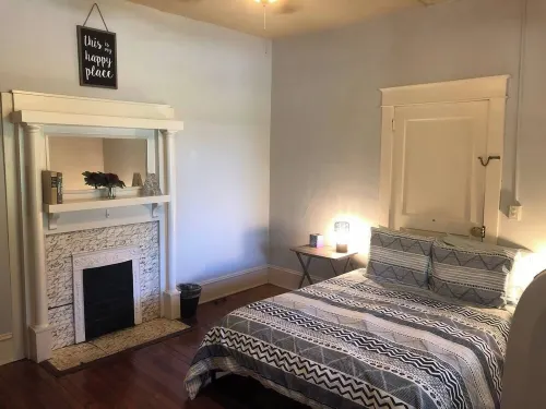 11 Serene Apartment - 1 Bedroom