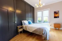 Modern Farmhouse Style, 4-bedroom home, downtown Durham, large private yard