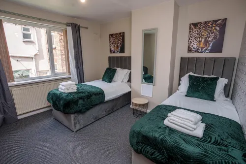 Hucknall House Hotels in Gedling District