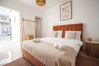 Villa Bord de Mer Piscine Chauff e et Terrasse Отели в г. 