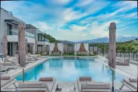 Luxurious Villa Micha Mare - 14 Bedrooms - Pools