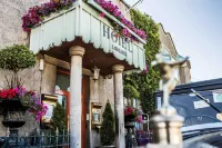 Lawlors Hotel Hotels in 