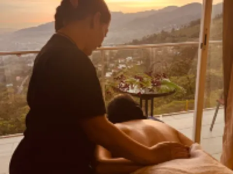 ホテルエントレロマス ドスケブラダスのホテル