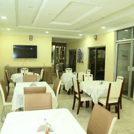 Prime 16 Hotels and Suite