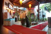 Sevin Hotel Pension - Bãi đậu xe