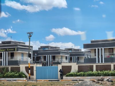 Lux Suites Vacanza Homes Nakuru
