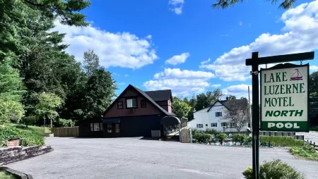 Motel Luzerne Отели в г. Дей