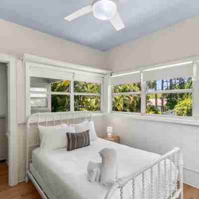 SoHo Siesta Stunning Apt w Private Balcony Rooms