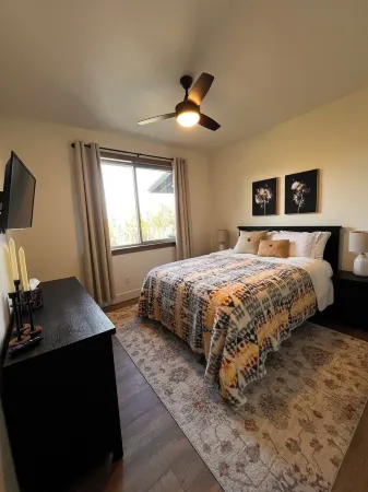 Bison Haven Cabin-Your Home Away from Home Отели в г. Шоу Лоу