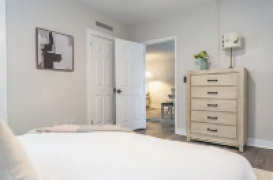 The Downtown Pines Hideaway - Walkable to Downtown Southern Pines!