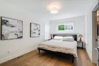 Entertainment Haven / Pool Table