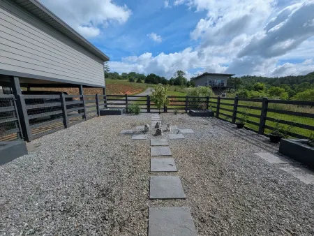 Contemporary 2-bedroom Bungalow with Sunsets, Wildlife, Southwestern Gardens