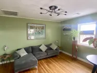 NEW! Cozy Cottage 2 Blocks from Yellowstone River