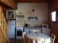 Small chalet 40m2 cocooning 2 bedrooms ( 2 persons )MORZINE