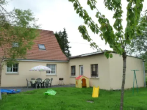 Brand new house with all mod cons, beaches/Casino/Hippodrome of Deauville nearby トゥックのホテル