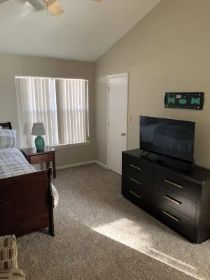 Charming house 5 minutes away from Carowinds AMSPARK & 20 minutes to downtown Hotels near Rivergate