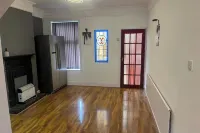 1-Guest Charm Home w Street Parking & WiFi & Party - 2-Star