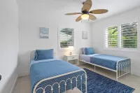 Charming 3-bedroom house in West Palm Beach with Pool and Hottub