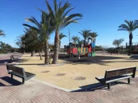 CHALET ON THE FIRST LINE OF THE SEA, 5 METERS !! FREE WIFI Hôtels à : El Mojon