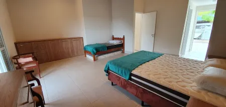 2House in Juquei 4 Suites in Condominium Private Pool 500 m Beach Sleeps 10