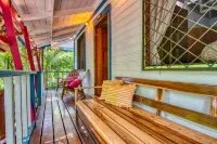 Caribbean-style home — 5 min walk to the beach!