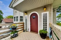 Beautiful Huge Lakefront Remodeled Home with Incredible Views Hotel a Round Lake Park